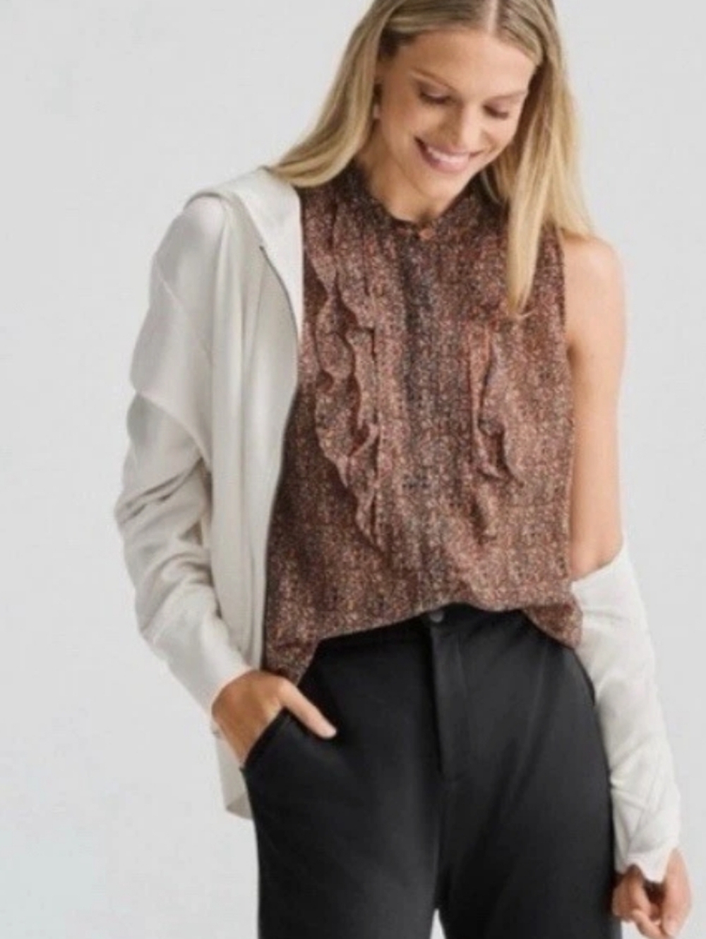 Cabi 6319 Tux Ruffle Top Spring 2023 Large Floral Sleeveless Blouse NWT